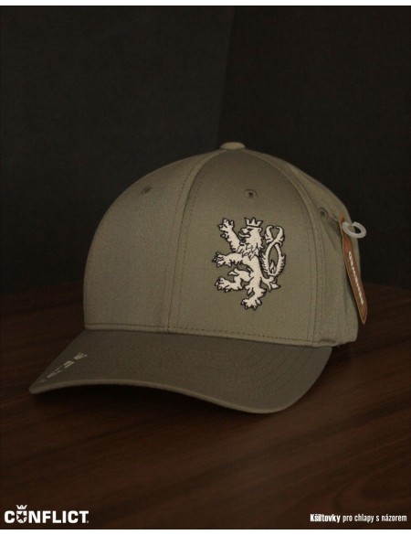 Flexfit Cap with lion shield 6 panel - olive S/M